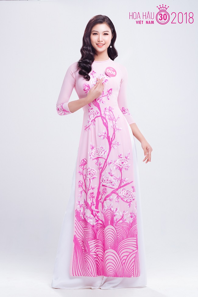 Thí sinh Hoa hậu Việt Nam (miền Bắc) mặc áo dài thanh lịch - 6