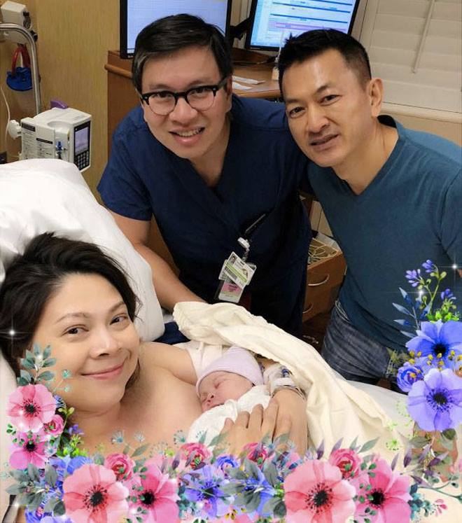 Ca sĩ Thanh Thảo sinh con gái đầu lòng ở tuổi 41 tại Mỹ - 1
