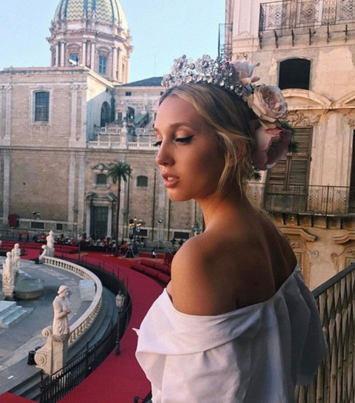 Cuộc đời vương giả, sướng từ trong trứng của hội công chúa, hoàng tử Hi Lạp - 10