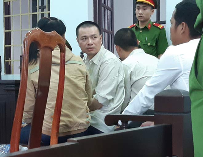 Vợ tử tù Đặng Văn Hiến bật khóc khi hay tin Chủ tịch nước chỉ đạo kiểm tra vụ án của chồng - 1