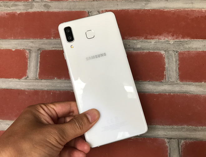 Đánh giá Galaxy A8 Star đang “làm mưa làm gió”: Camera quá đẹp - 3