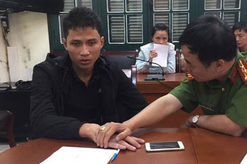 Nóng 24h qua: Bí thư Hà Giang lên tiếng về việc con gái được nâng trên 5 điểm - 4