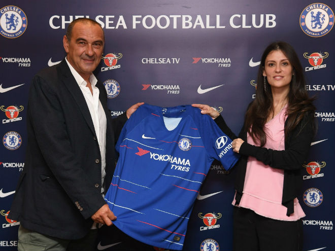 HLV Sarri ra mắt Chelsea: Chuyên gia &#34;dính phốt&#34;, lấy lòng Hazard - Courtois - 3