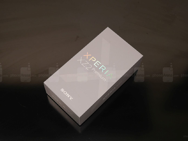 Video mở hộp Sony Xperia XZ2 Premium