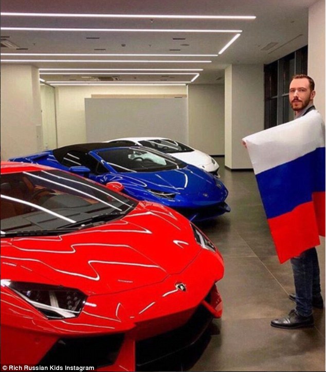 Hội con nhà giàu khoe ảnh ăn chơi trên mạng xã hội Instagram - 2