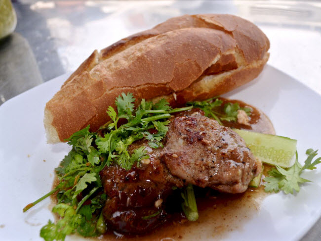 Top những món ăn đường phố hấp dẫn nhất Châu Á sao có thể thiếu đại diện từ Việt Nam - 3