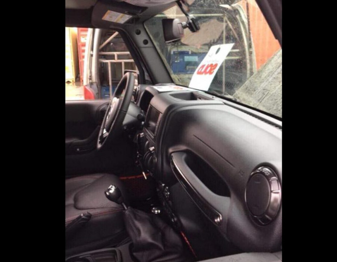 Jeep Wrangler Rubicon bản đặc biệt hai cửa về Việt Nam - 4