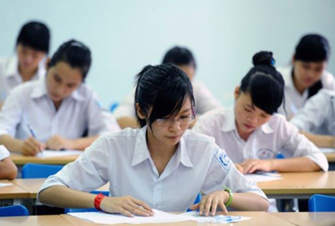 Bộ Giáo dục chấm thẩm định bài thi THPT quốc gia thêm 3 tỉnh - 1
