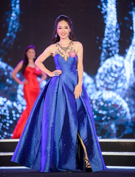 Chung khảo Hoa hậu VN: Lộ diện 25 cô gái tài sắc nhất miền Bắc - 1