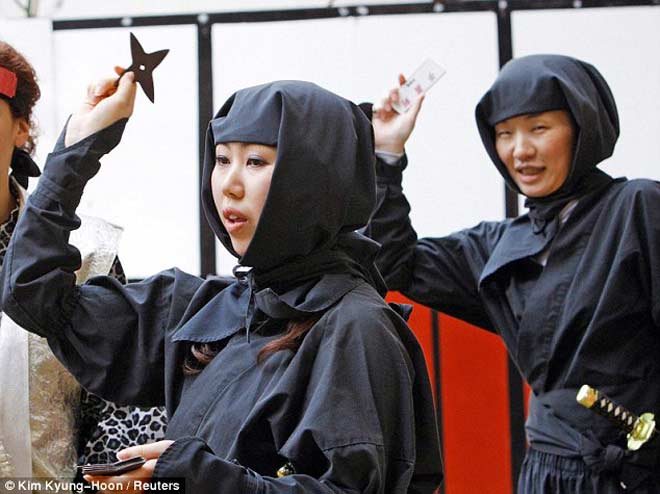 Ninja Nhật &#34;việc nhẹ lương cao&#34; lót tay 2 tỷ đồng: Cao thủ vẫn bỏ chạy - 2