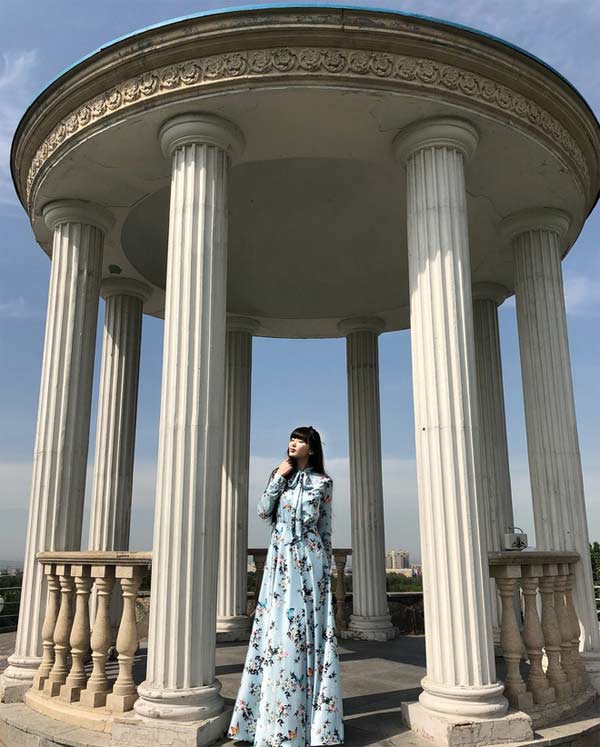 "Nữ thần bóng chuyền Kazakhstan" từng gây sốt ở Việt Nam ngày đó giờ ra sao? - 2