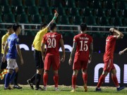 Bóng đá - Sầm Ngọc Đức 1 năm treo giò 12 trận vẫn đá láo: VFF xử lý thế nào?