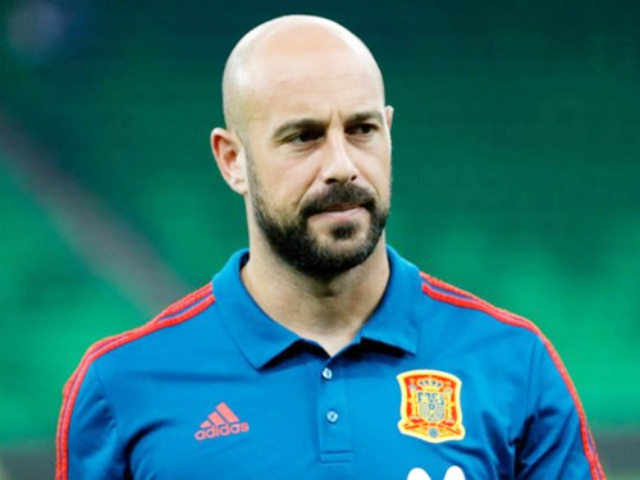 Bóng đá - Chuyển nhượng HOT 24/7: Chelsea bất ngờ vung tiền chiêu mộ Pepe Reina