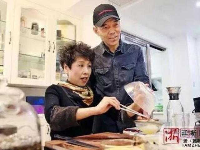 Kinh doanh - Cả gia đình sống ảo nhưng lại đút túi hàng chục tỷ đồng/năm