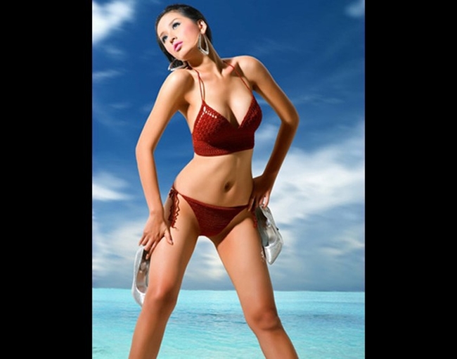 Trước đây, Mai Phương Thúy từng gây sốc khi tung ra nhiều bộ ảnh bikini nóng bỏng.
