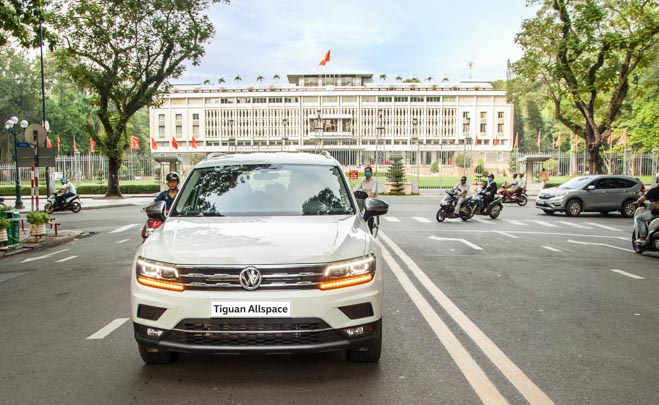 SUV 7 chỗ Volkswagen Tiguan Allspace về Việt Nam, giá từ 1,69 tỷ đồng - 3