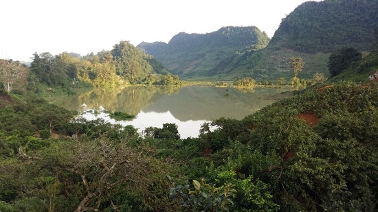 Sắp thu tiền tỷ từ vườn cam, sau 1 đêm bỗng trắng tay vì mưa lũ - 2