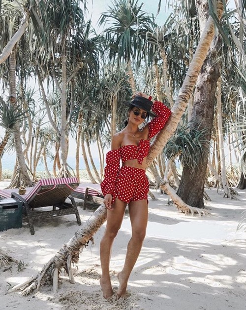 Mỹ nhân xứ Samba giữ da đẹp dáng thon bằng toàn nguyên liệu Việt - 12