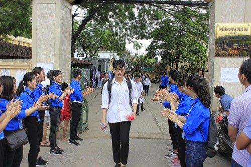 Hà Nội - địa phương dẫn đầu cả nước về điểm 10 - rà soát kỳ thi THPT Quốc gia - 1