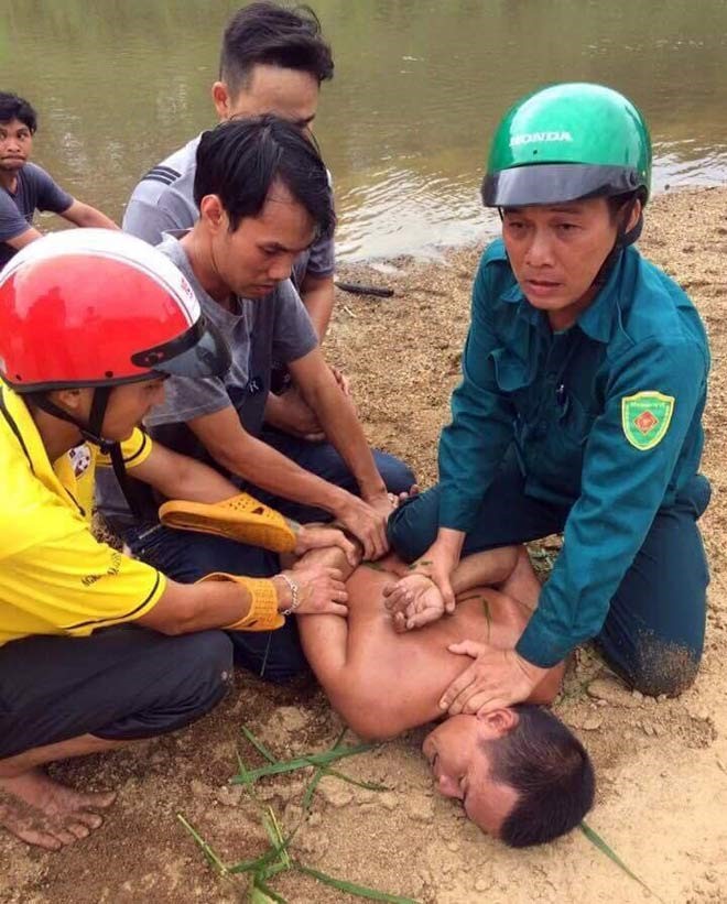 Nóng 24h qua: Sắp giải mã hộp đen của máy bay Su-22U rơi tại Nghệ An - 5