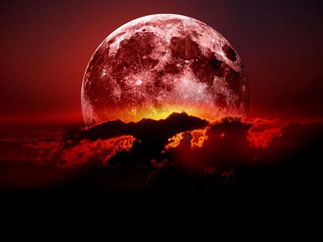 Ngắm ”trăng máu” thắp sáng trời đêm trong nguyệt thực dài nhất thế kỷ