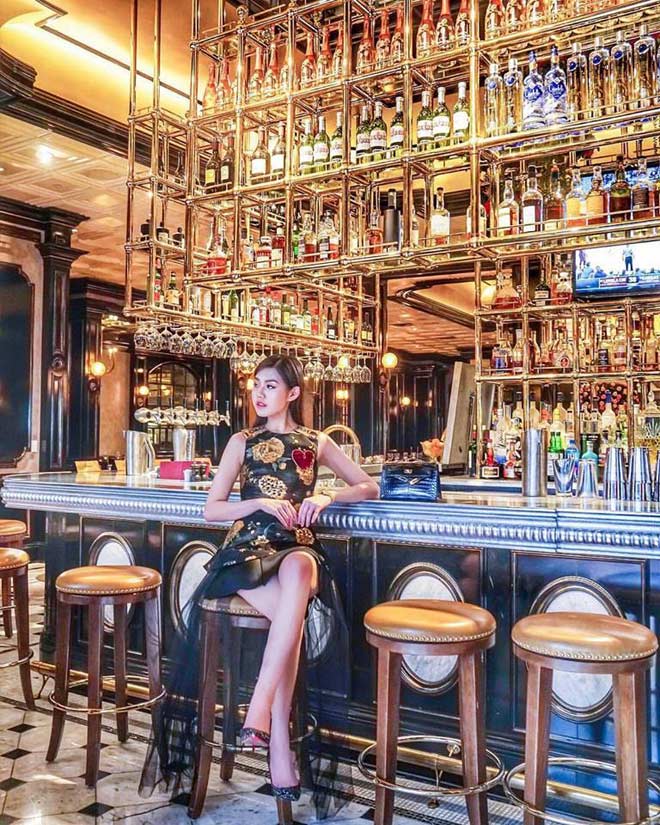 "Bỏng mắt" ngắm tiểu thư nhà giàu tận hưởng kỳ nghỉ hè xa xỉ - 7