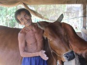 Tin tức trong ngày - “Tỷ phú không tiền” chỉ mặc quần đùi bây giờ ra sao?