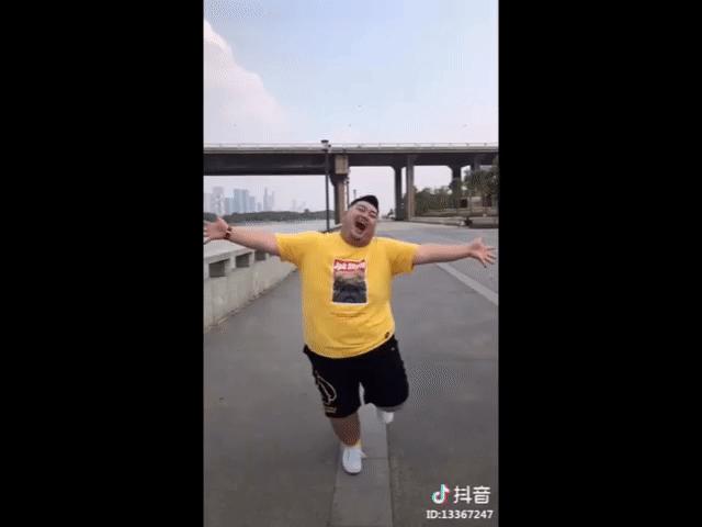 Video Clip Cười - "Tình yêu không có lỗi, lỗi tại... béo quá mà thôi"