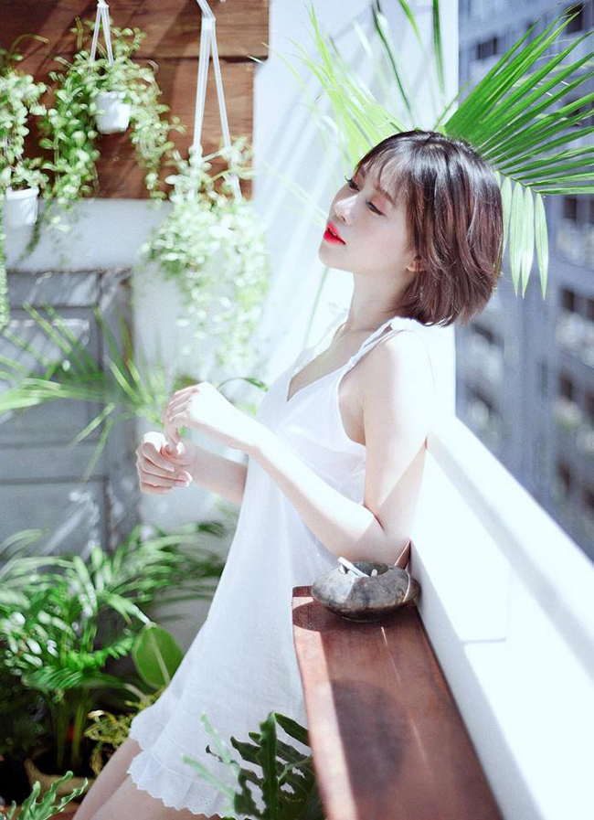 Những clip đó từng khiến Phương Thoa nhận nhiều gạch đá.&nbsp;