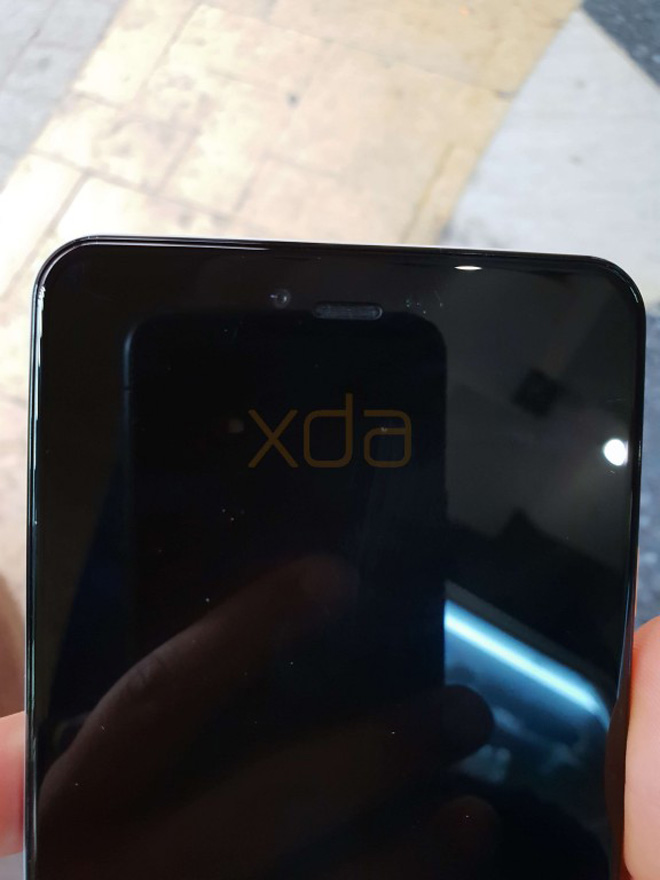 Google Pixel 3 XL hiện nguyên hình - 1