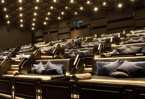 "Hộp ngọt ngào" trong rạp Việt không khác nhà nghỉ thuê theo giờ - 3