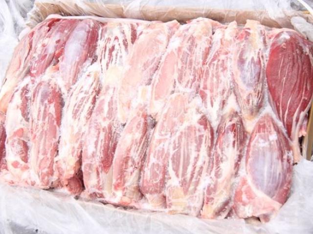 Tại sao Tổng cục Hải quan không hủy 168 tấn thịt trâu lậu?