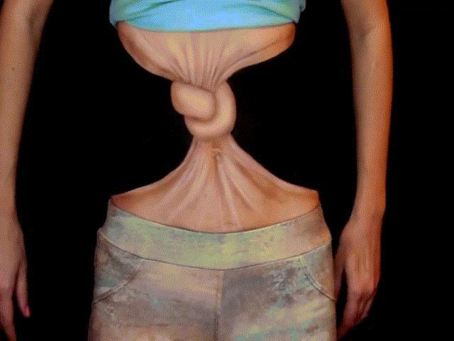 Media - "Phù thủy" nghệ thuật và những màn hóa trang kinh dị đến rợn người