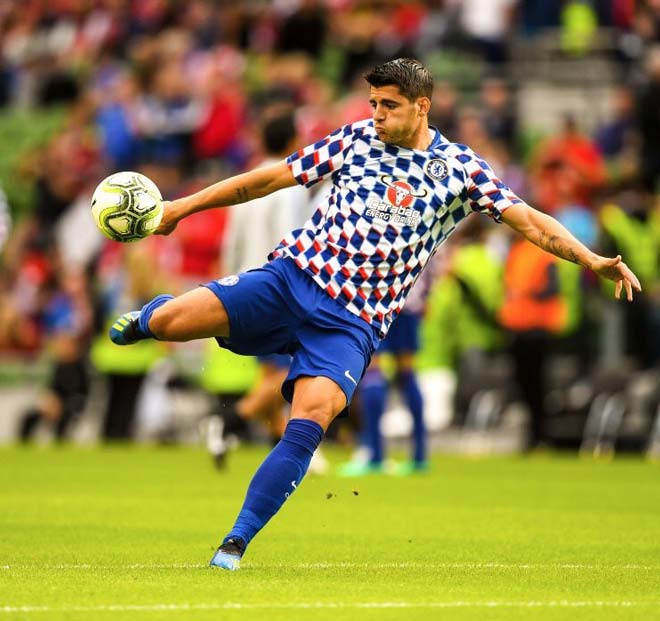 &#34;Thảm họa&#34; Morata: Chelsea ngán ngẩm, triệu fan đòi đuổi &#34;chân gỗ&#34; - 1