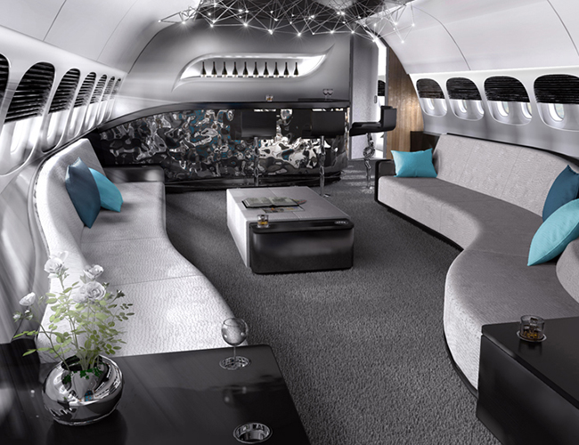 Phi cơ riêng siêu xa xỉ Boeing 787-9 Dreamliner là dự án của công ty VIP Completions Ltd., thiết kế theo yêu cầu của một khách hàng. Phòng khách sử dụng kết hợp nhiều tông màu lạnh như đen, trắng, xanh dương nhằm tạo một không gian hiện đại, sang trọng.