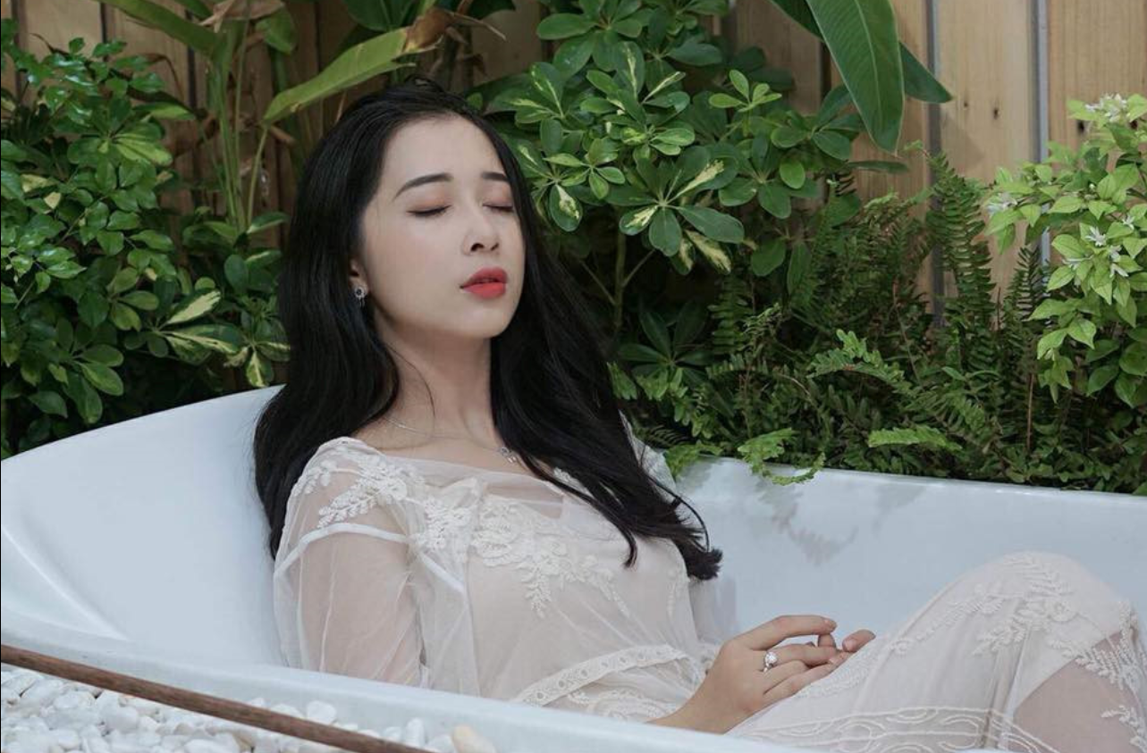 Cô em gái vừa lên xe hoa giống Nhã Phương như 2 giọt nước, Trường Giang liệu có nhầm? - 13