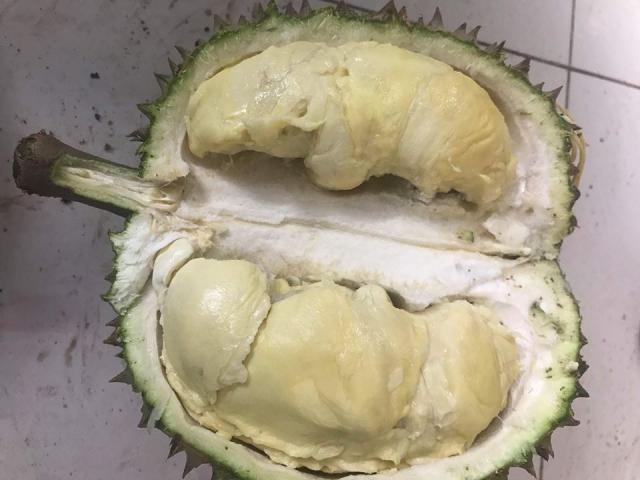 Thị trường - Tiêu dùng - “Cơn bão” ăn sầu riêng trả hạt đã tràn về Hà Nội