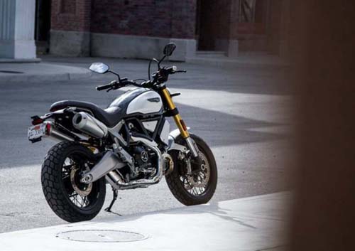Naked bike mạnh mẽ Scrambler 1100 2018 của Ducati có giá từ 391 triệu đồng - 2