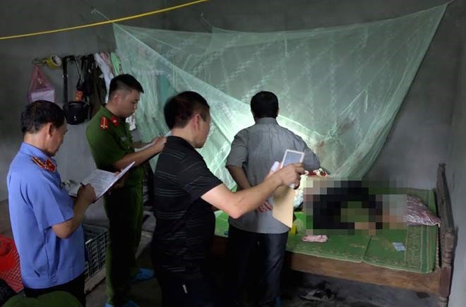 Nóng 24h qua: Nghi vấn người đàn ông cố tình ngã vào bánh xe container để tự tử - 5