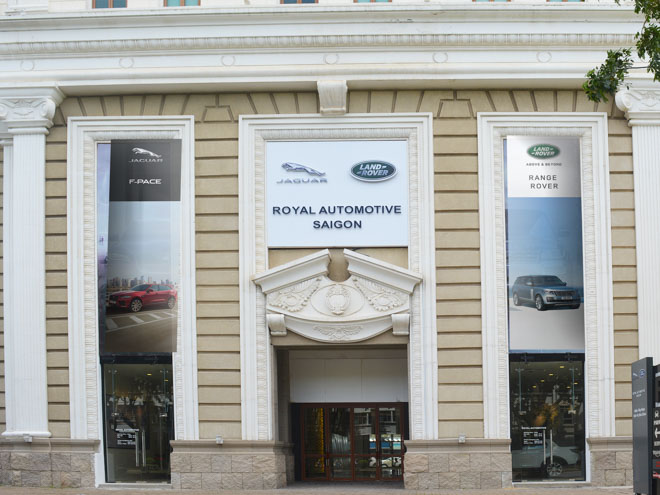 Phòng trưng bày Jaguar Land Rover tại Phú Mỹ Hưng