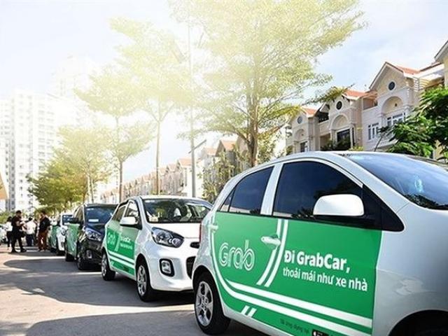 Kinh doanh - Bộ Giao thông đề xuất xe Grab không phải là taxi