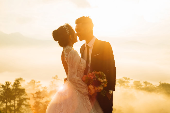 Chàng trai tỏ tình bạn gái giữa đêm và cái kết bất ngờ - 4