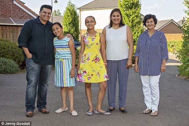 Cặp sinh đôi thông minh hơn cả Einstein khiến ai cũng choáng váng - 5