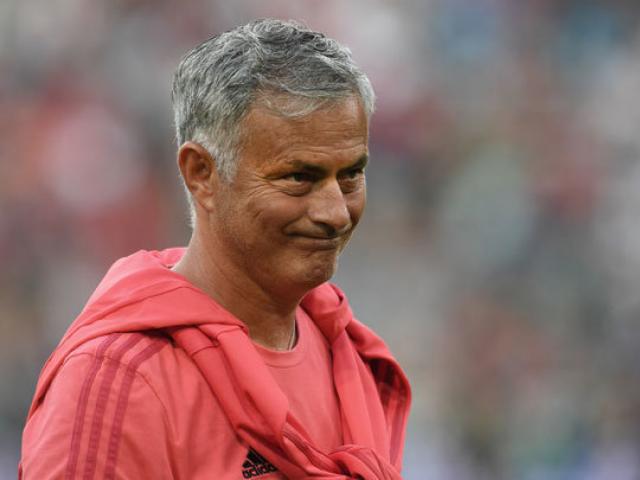 Bóng đá - Tin nóng Ngoại hạng Anh 7/8: 3 SAO MU chọi đội bóng 100 người