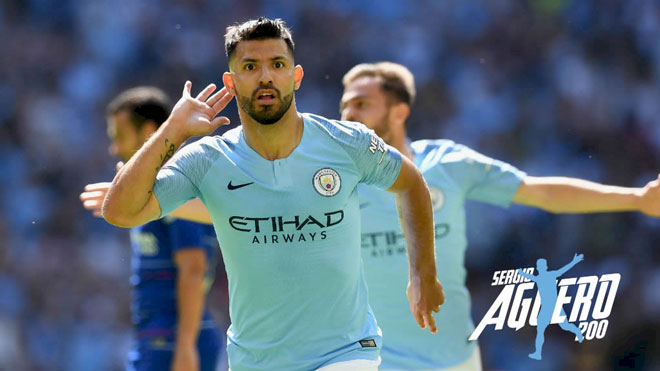 Aguero cán mốc 200 bàn: Vượt mặt Rooney - Henry, xứng danh sát thủ - 1
