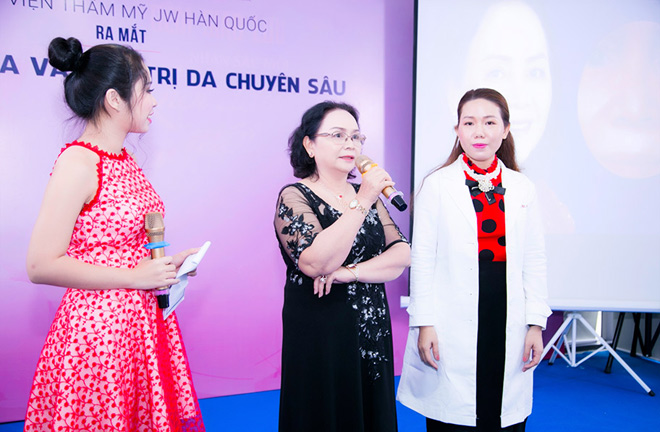 BV thẩm mỹ dành hơn 1 tỷ đồng tri ân chị em làm đẹp da - 4