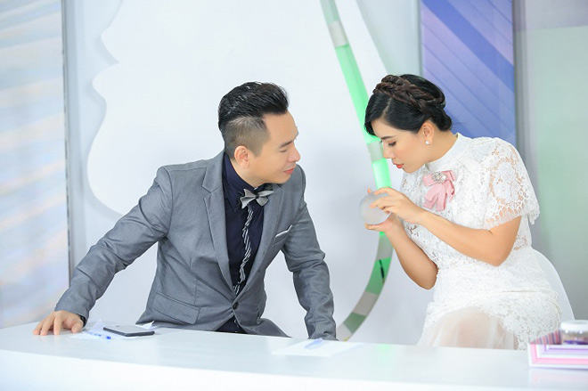 Bà mẹ hai con “lột xác” ngoạn mục với thân hình sexy - 2