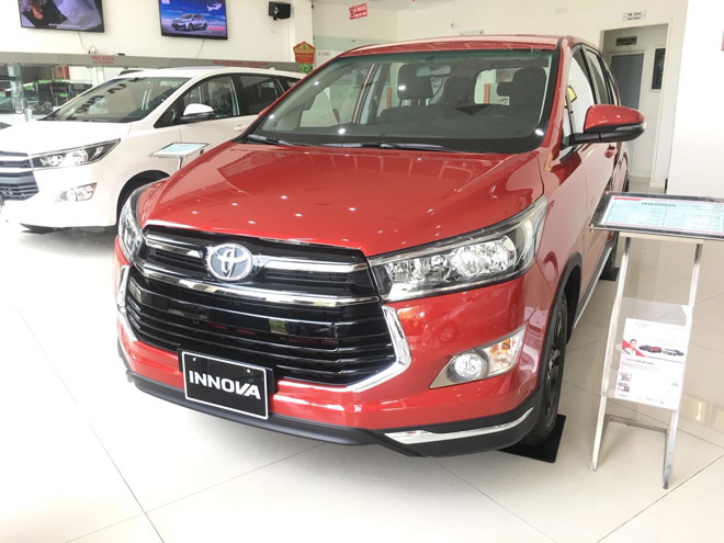 Giá xe Toyota Innova cập nhật tháng 8/2018 - 4