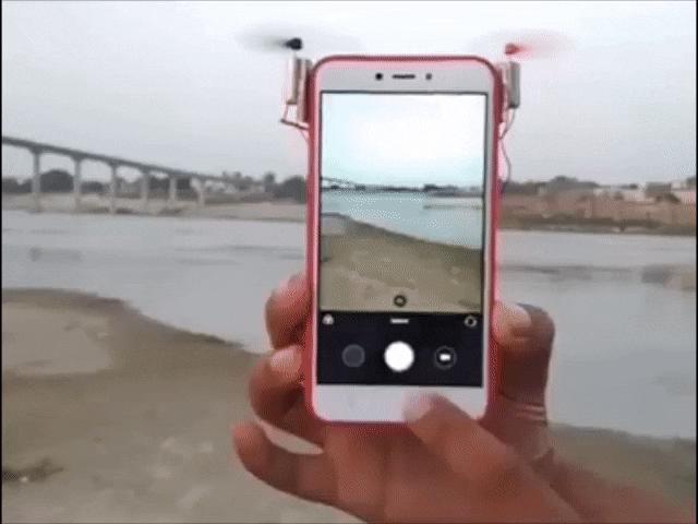 Video Clip Cười - "Điện thoại bay" tuyệt chiêu sống ảo mới của giới trẻ