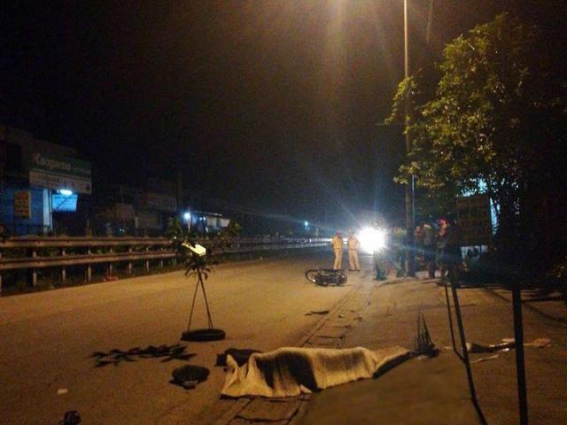 Pháp luật - Hai thanh niên thương vong bí ẩn cạnh xe máy